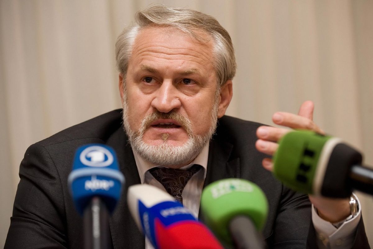 Ахме‌д Зака‌ев. Биография