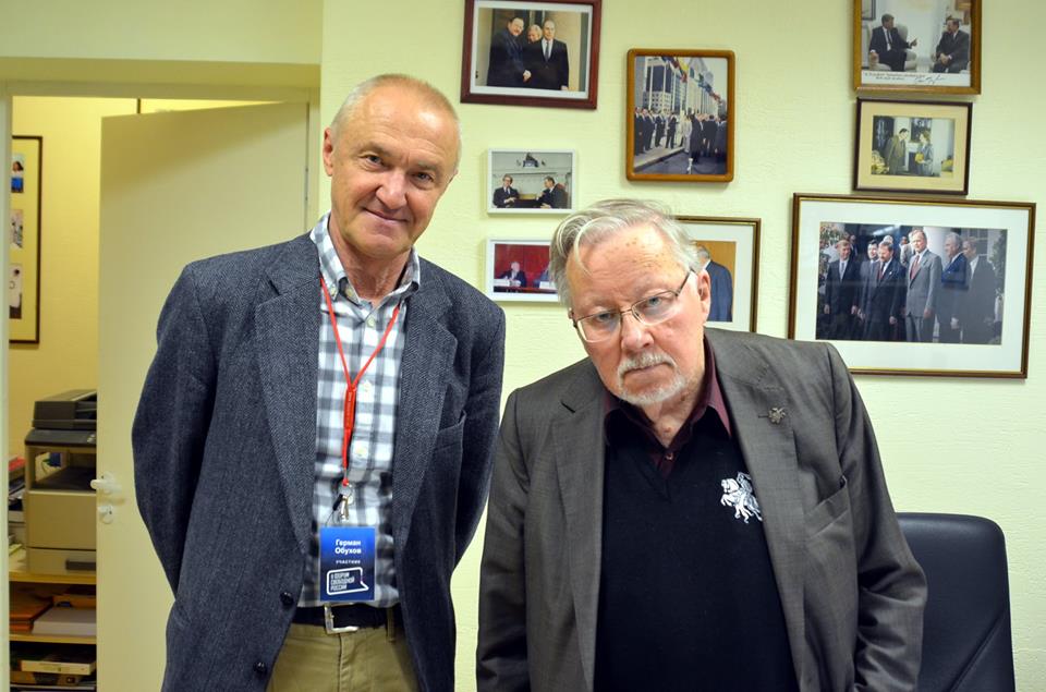 Десять метров до мира? Как действительно надо давить на Путина, чтобы остановить войну: интервью с Обуховым